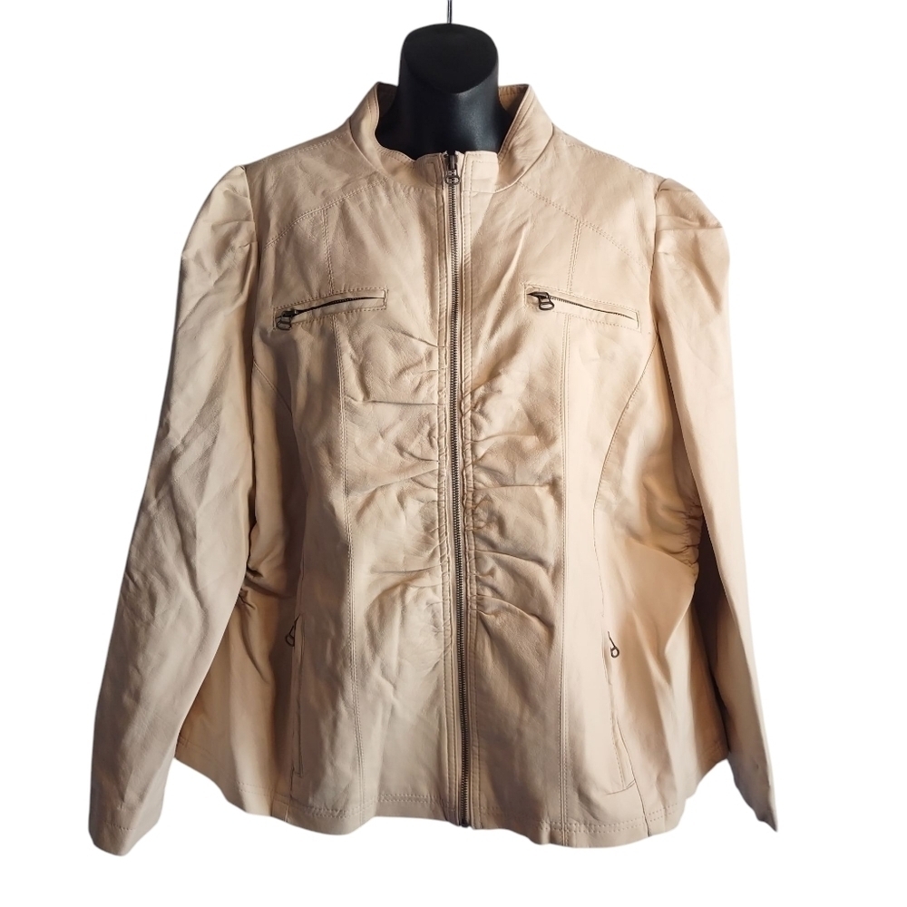 deb Women's Cream Faux Leather Ruched ZIP Up Plus Size Jacket Sz 3X NWOT